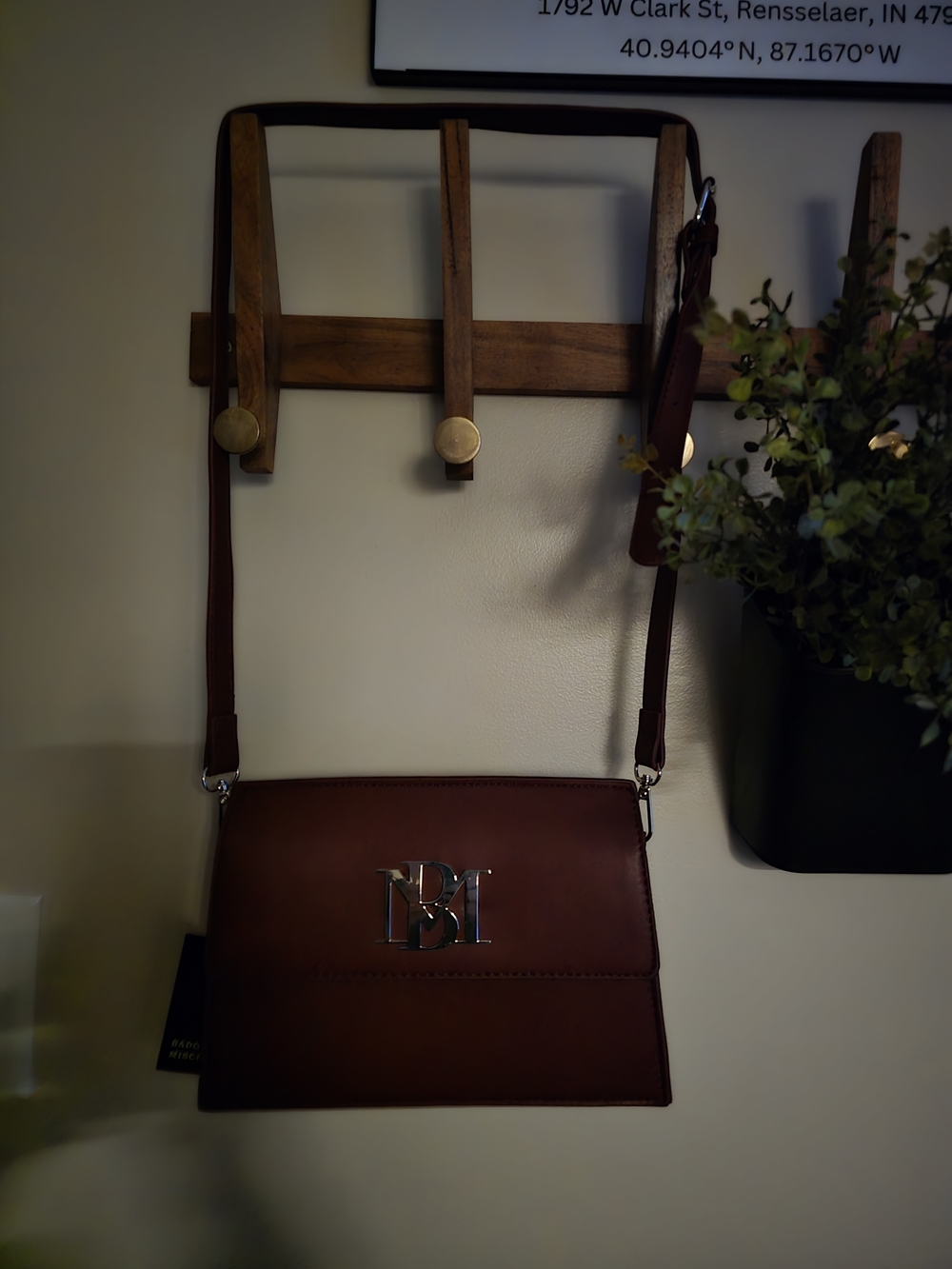 🍒🔥 Badgley Mischka Burgundy Leather Crossbody Bag - Picture 2 of 5